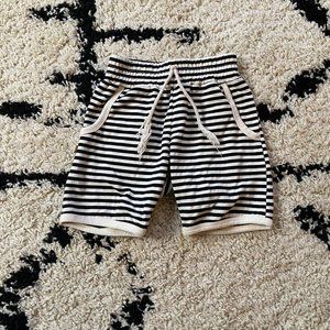 Childhoods Clothing retro shorts in narrow stripe, Size 6/7